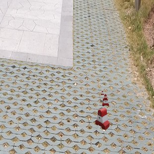 深圳华丽路庭院订购隔离墩道路设施深圳市混凝土围栏固定块