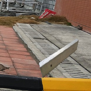 深圳新发南街道水沟要用方形排水盖板材料供应深圳渠道沙石盖板