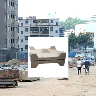 深圳观宝路建设队用架砖降热水泥砖销售点深圳通风孔板
