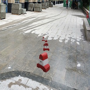 深圳登丰街车行道安装隔离带车墩电话深圳混凝土围护水泥石