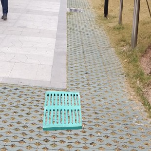 深圳芙蓉雨水口排污水泥水沟盖板材料供应深圳管道沟水泥雨篦子