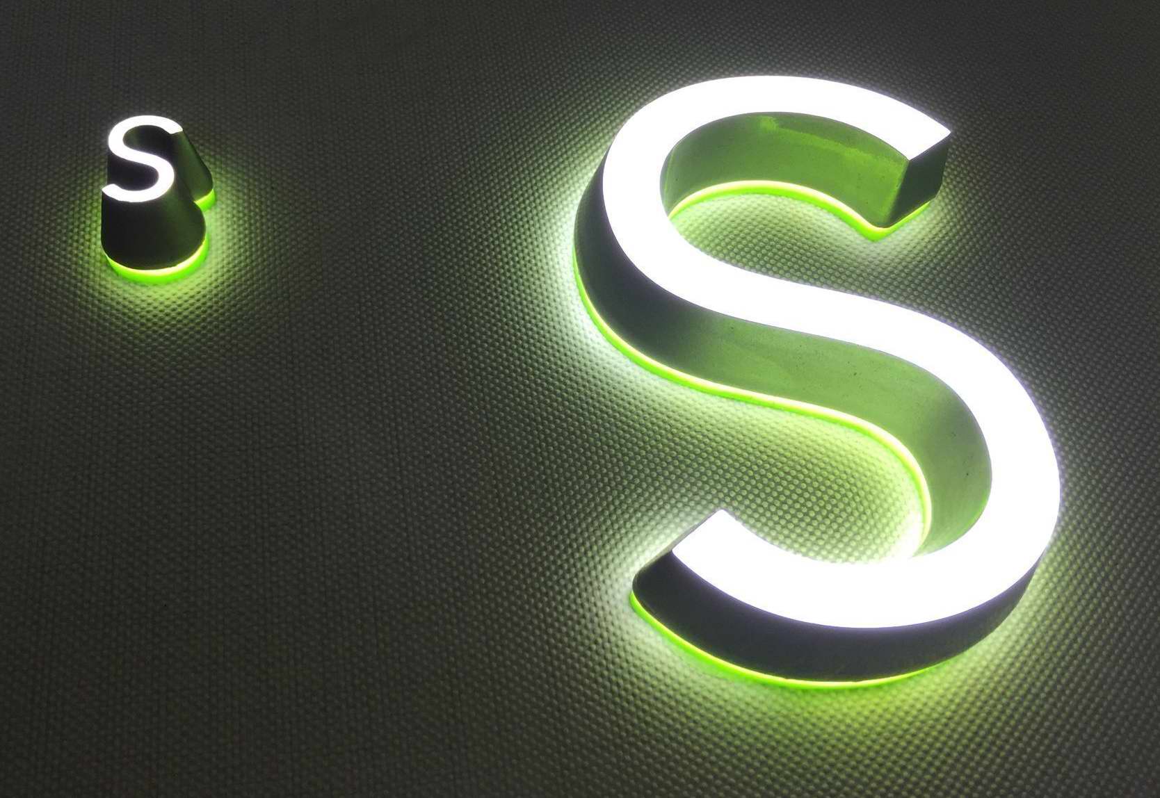中国进出口商品交易会B区附近高亮迷你发光字厂家 树脂发光字厂