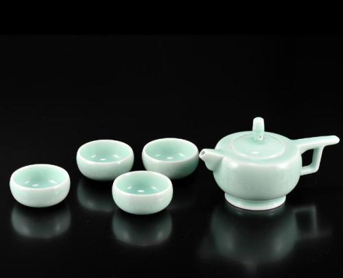 青岛龙泉青瓷博物馆_专业的龙泉青瓷茶具厂商_工艺品哪家好