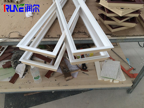 辽宁PVC玻璃压条生产厂家