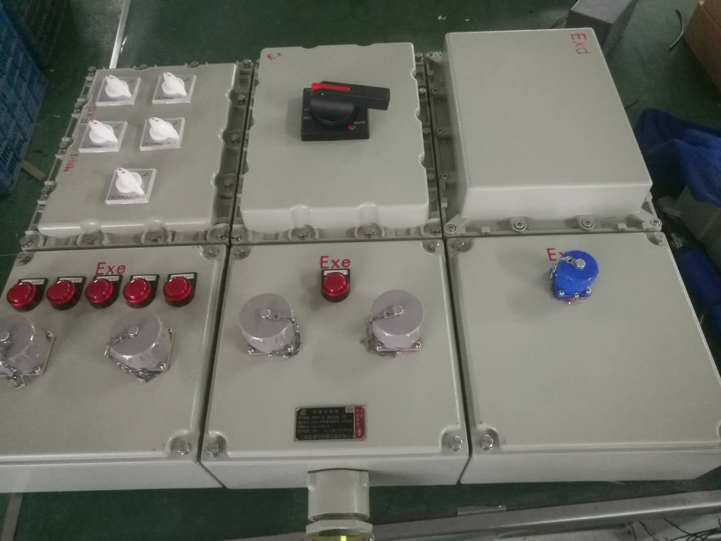 三防灯公司-想买实惠的防爆配电箱就来上海新黎明防爆电器公司