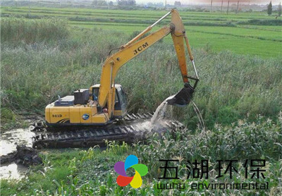 【顺顺顺！】鱼塘清淤泵，河道清淤泵，清淤挖掘机下车