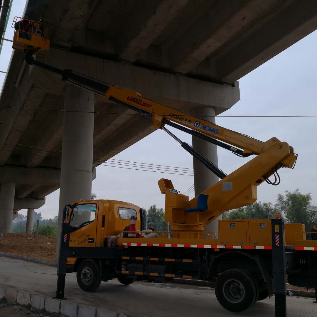 珠海登高车出租，高空车，云梯车，荔湾路灯检测车租赁