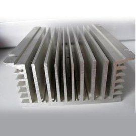 巴中铝制板翅式散热器规格