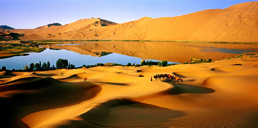 沙海沙漠骑行价格-哪儿有阿拉善汽车冲浪旅游场所