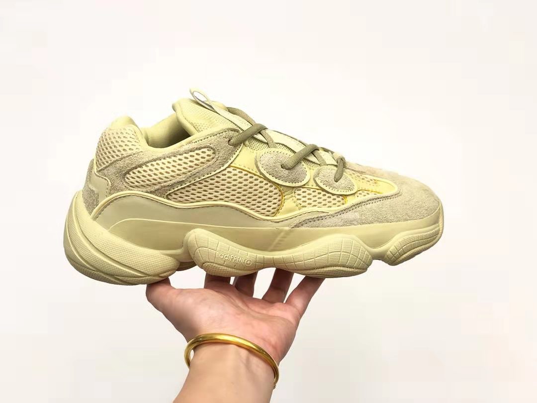 福建莆田‌阿迪达斯Yeezy500运动鞋厂家免费一件代发