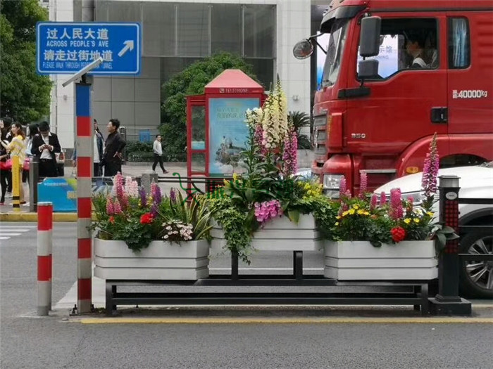 保定不锈钢花钵移动花架木栏栅环保绿化性花箱定制厂家