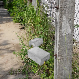 盐田水泥毒饵站灭鼠盒送货建材店深圳街道毒鼠盒消杀店铺电话号码