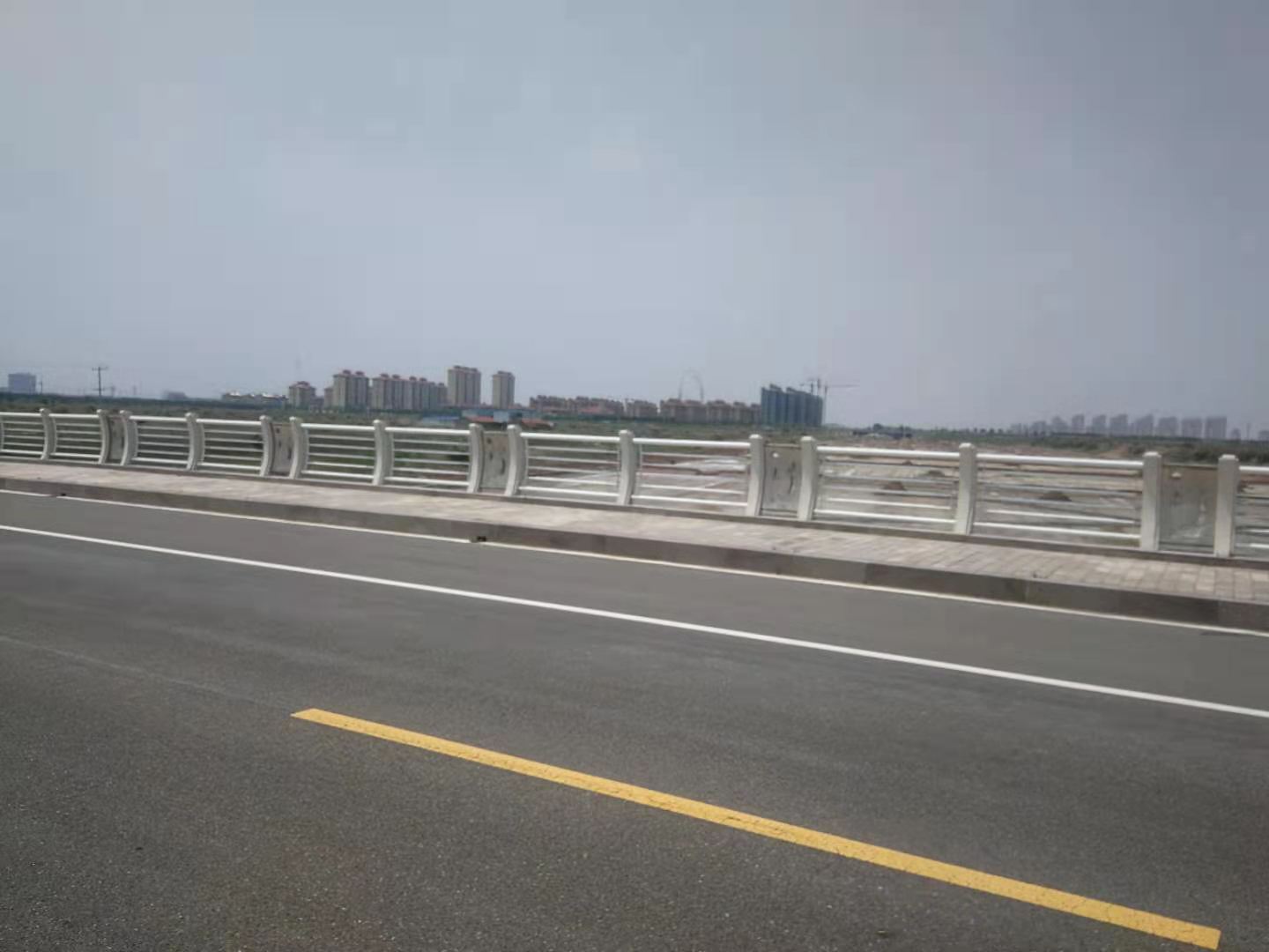 沂源道路护栏设计