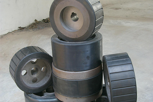 焦作拖轮轮胎生产