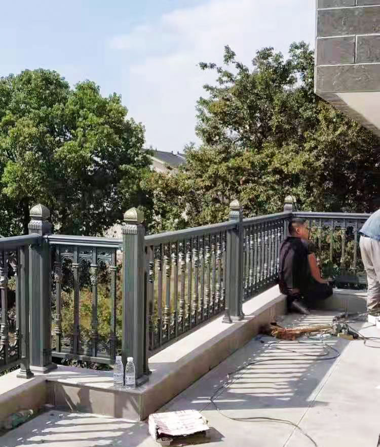 上海铸铝围栏护栏哪家好
