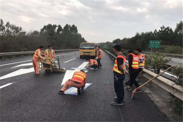 河南道路热熔标线施工-马路划线施工