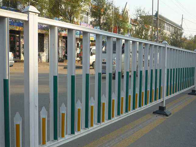西宁市政道路护栏价格_品质好的青海市政护栏哪里有