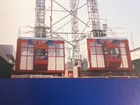 儋州电梯基础,双笼施工电梯价格