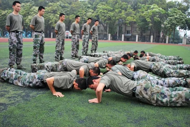 株洲武警学校一年学费多少钱