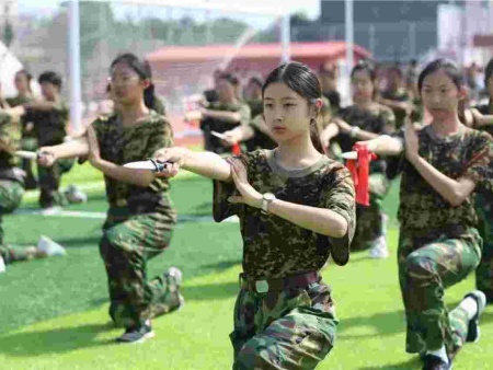 文武学校哪家好_文武学校多少钱一年_衡阳市科技工程学校