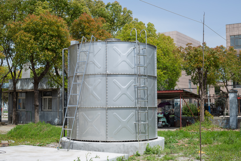 昆明圆柱形自清洁水箱价格