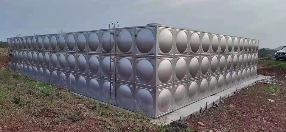 郴州大型方形不锈钢水箱定制