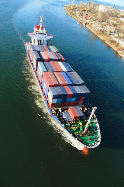 中国到欧洲美国散货船运费