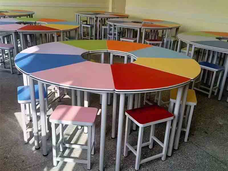 武威学校心理教室桌椅多少钱