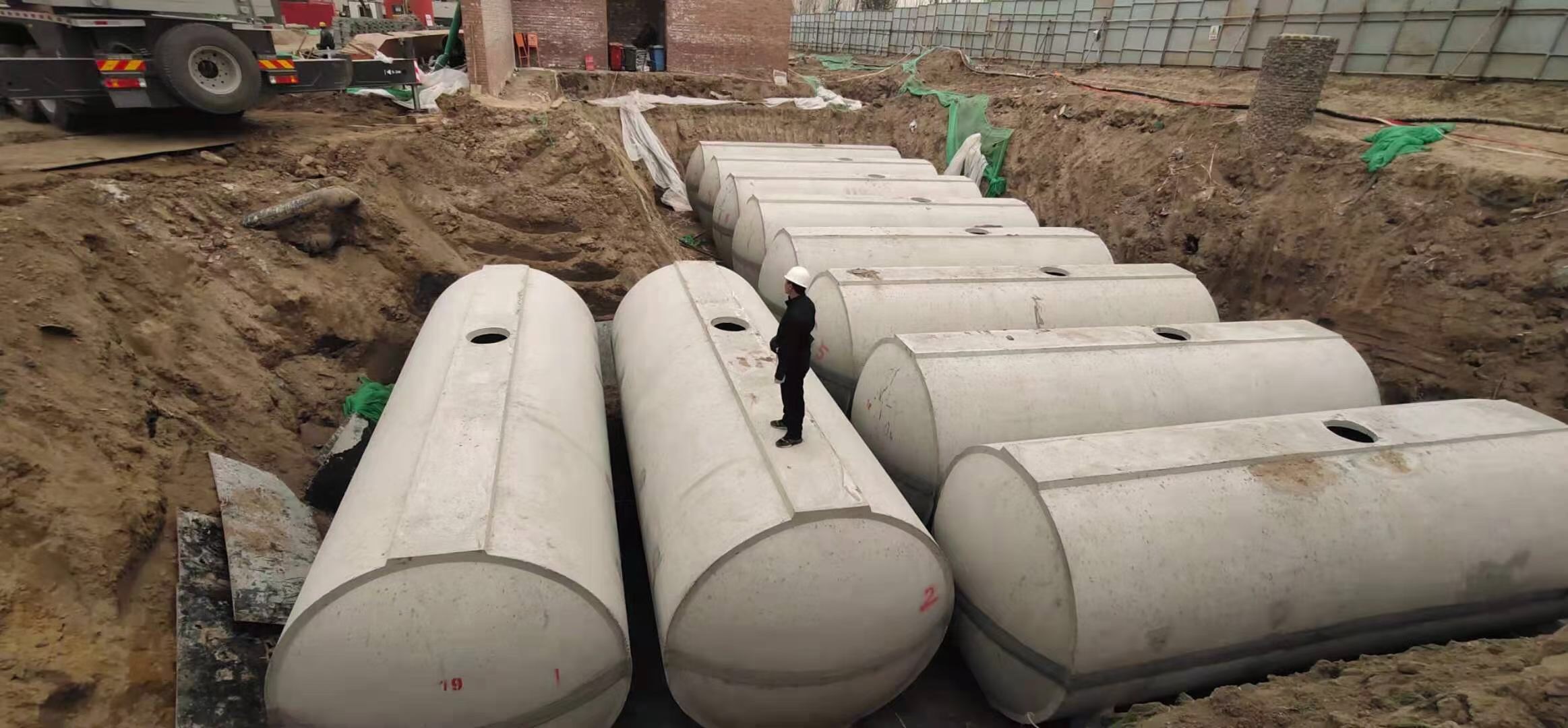 西藏水泥化粪池安装