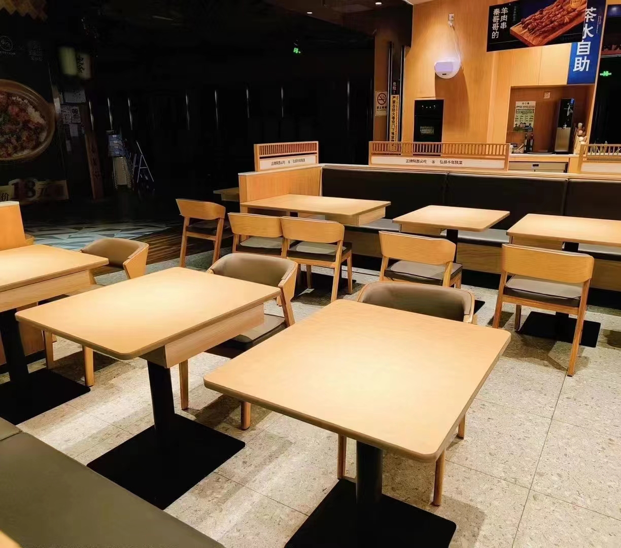福州快餐厅的桌椅提供上门测量