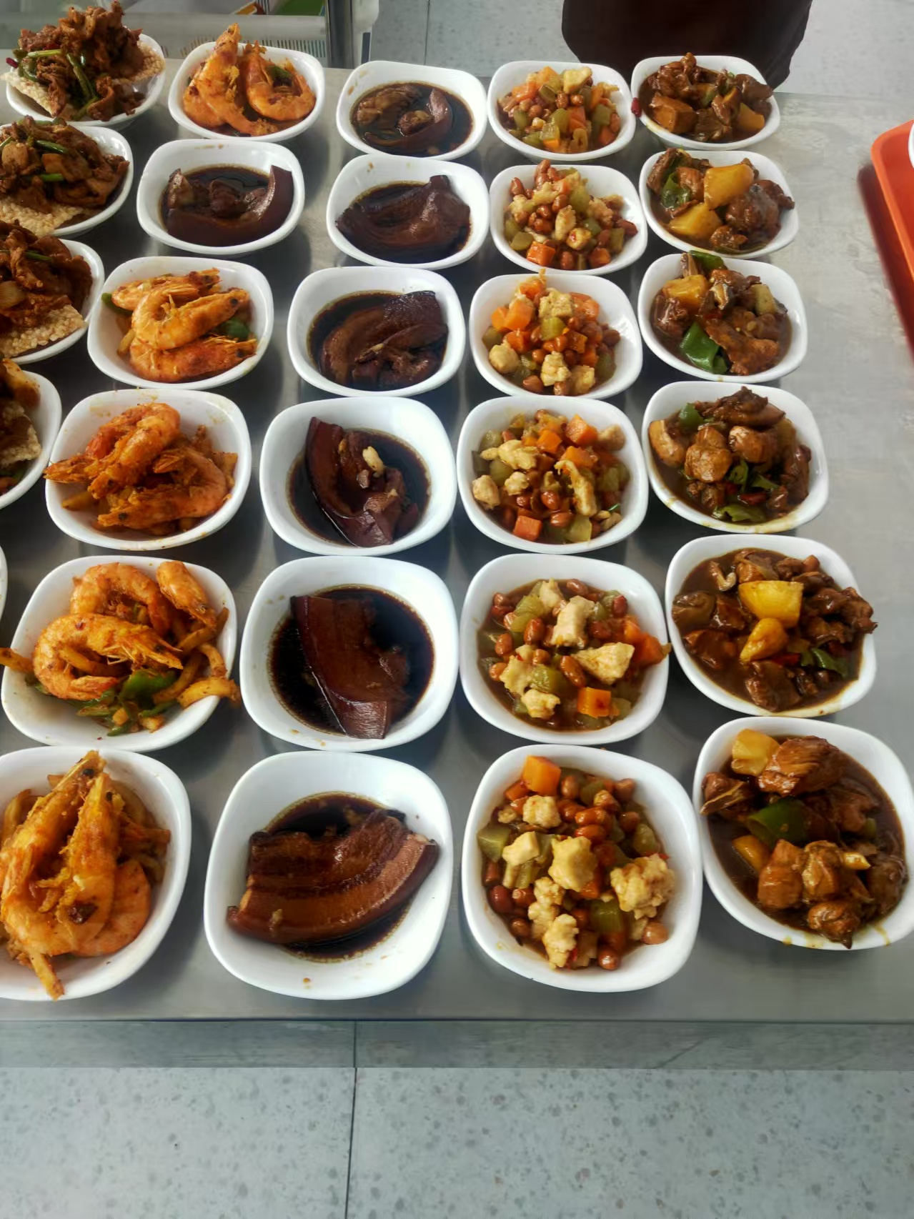 学校食堂承包