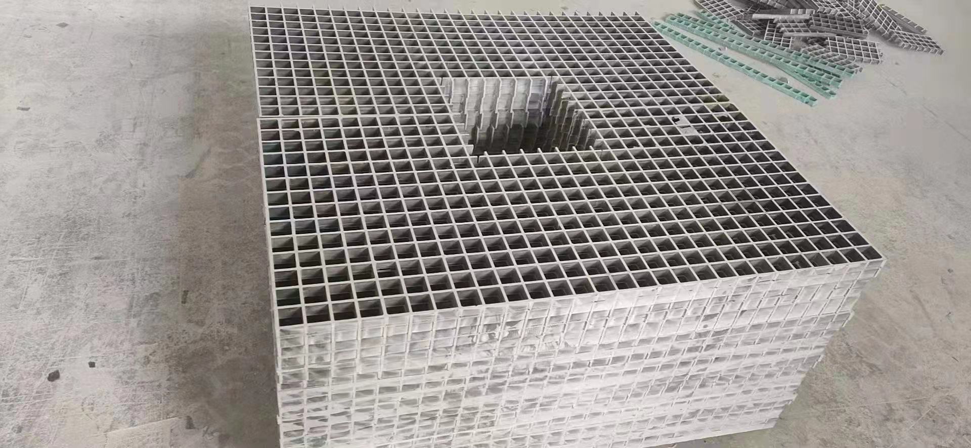 甘肃篦子玻璃钢护树板型号