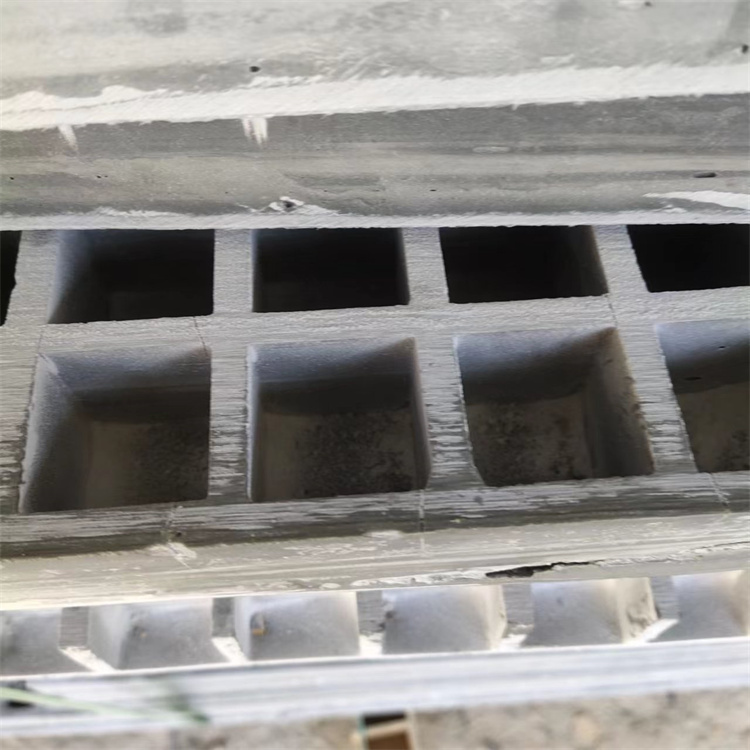 重庆玻璃钢树坑格栅多少钱