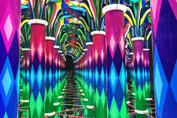 吉林3D立体魔幻镜子迷宫供应