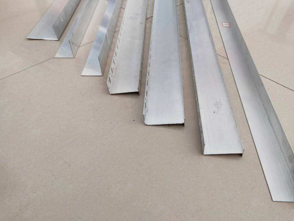 白银镀锌角钢岩棉板托架生产